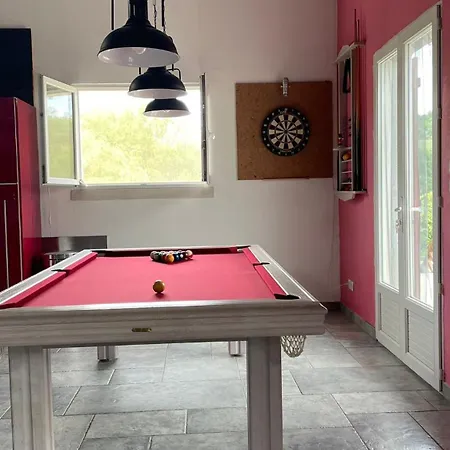 4 Couchages Proche Du Bourg De La Bastide Clairence Homestay *