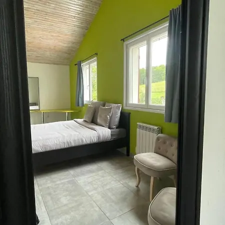 4 Couchages Proche Du Bourg De La Bastide Clairence Homestay