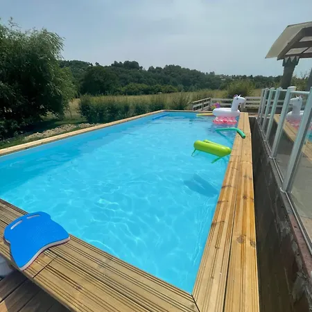 4 Couchages Proche Du Bourg De La Bastide Clairence Homestay